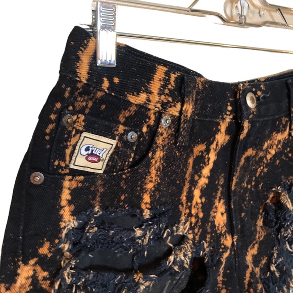 Cruel Girl bleached shredded distressed cutoffs - Picture 3 of 9